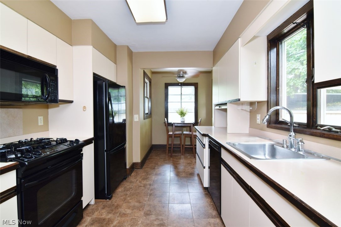 1255 Quilliams Road Cleveland Heights OH 44121