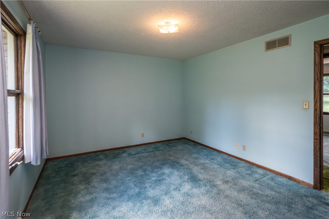 2421 Fairview Road Uniontown OH 44685