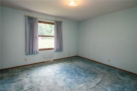 2421 Fairview Road Uniontown OH 44685