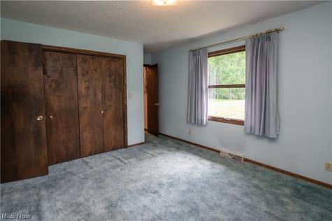 2421 Fairview Road Uniontown OH 44685