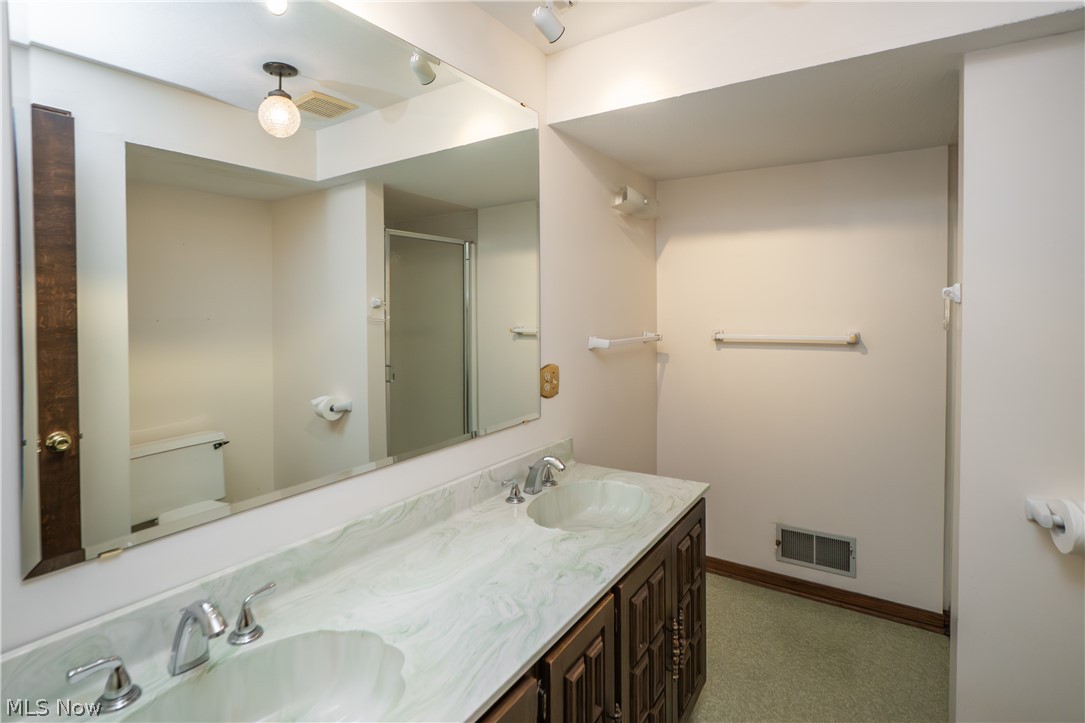 2421 Fairview Road Uniontown OH 44685