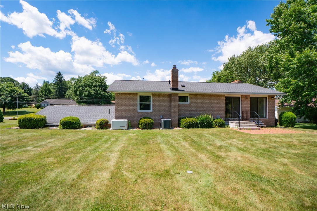 2421 Fairview Road Uniontown OH 44685