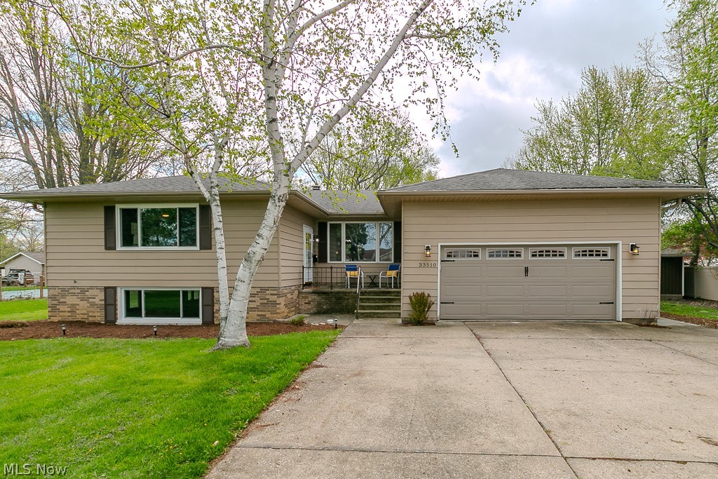 33510 Lake Shore Boulevard Lakeline OH 44095