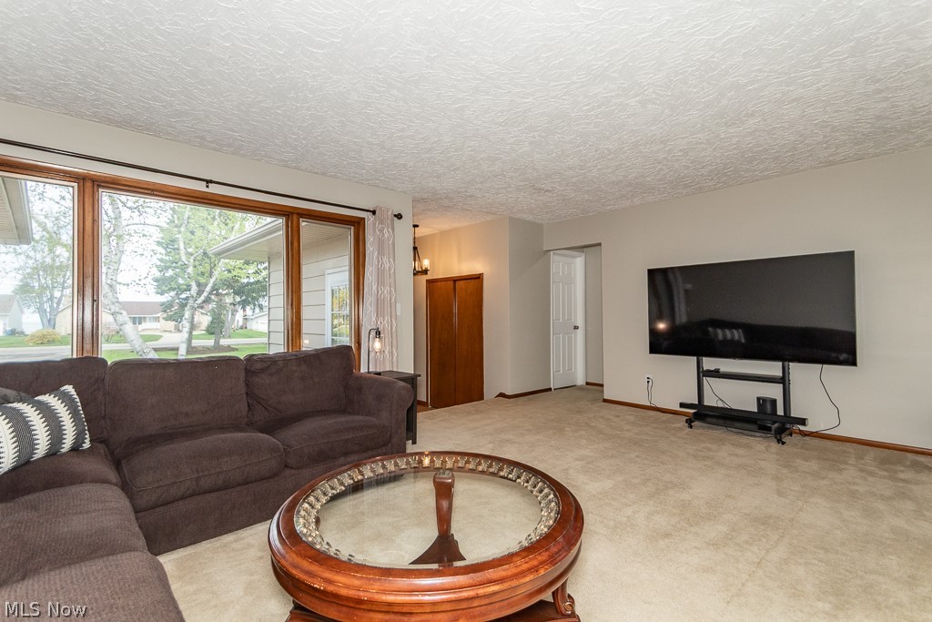 33510 Lake Shore Boulevard Lakeline OH 44095