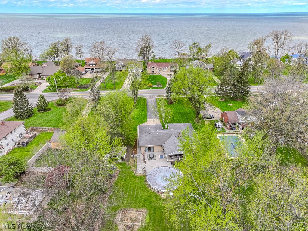 33510 Lake Shore Boulevard Lakeline OH 44095