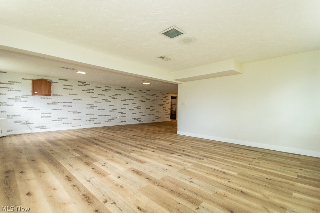 33510 Lake Shore Boulevard Lakeline OH 44095