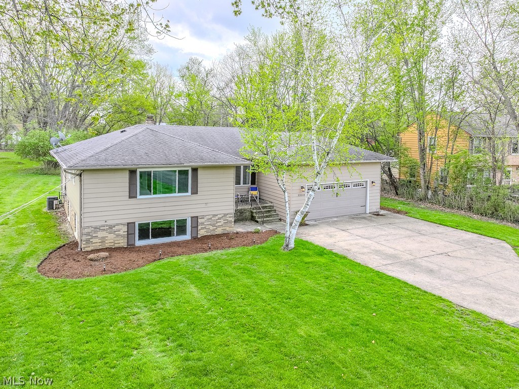 33510 Lake Shore Boulevard Lakeline OH 44095