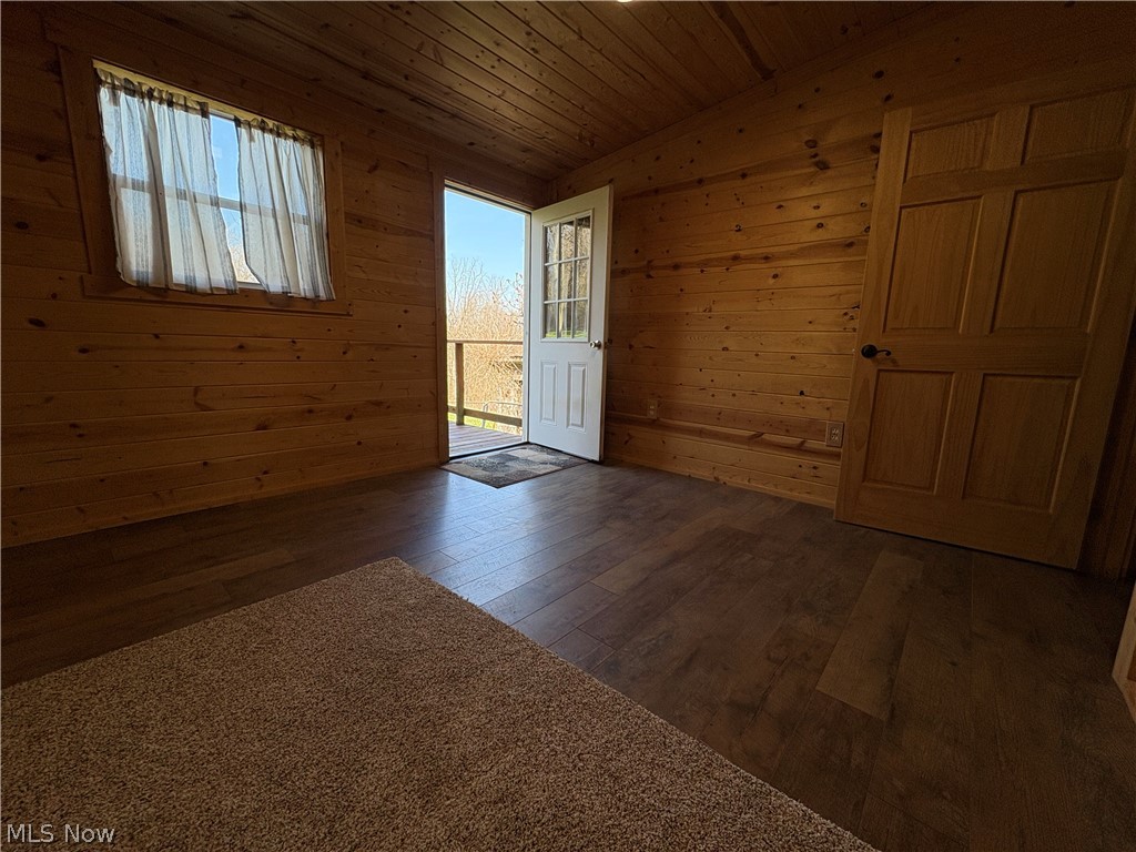 64446 Erie Road Salesville OH 43778