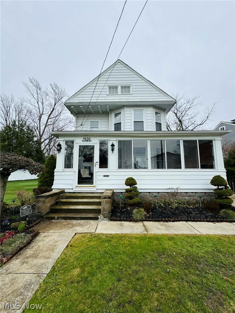 1926 Walnut Boulevard Ashtabula OH 44004