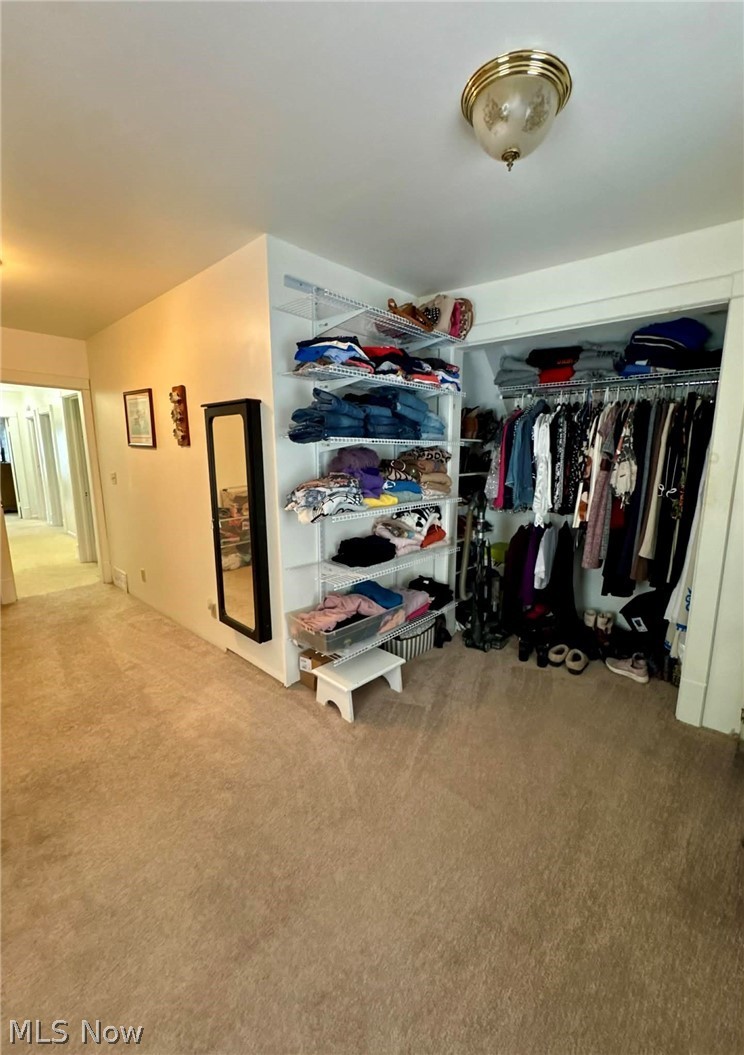 1926 Walnut Boulevard Ashtabula OH 44004