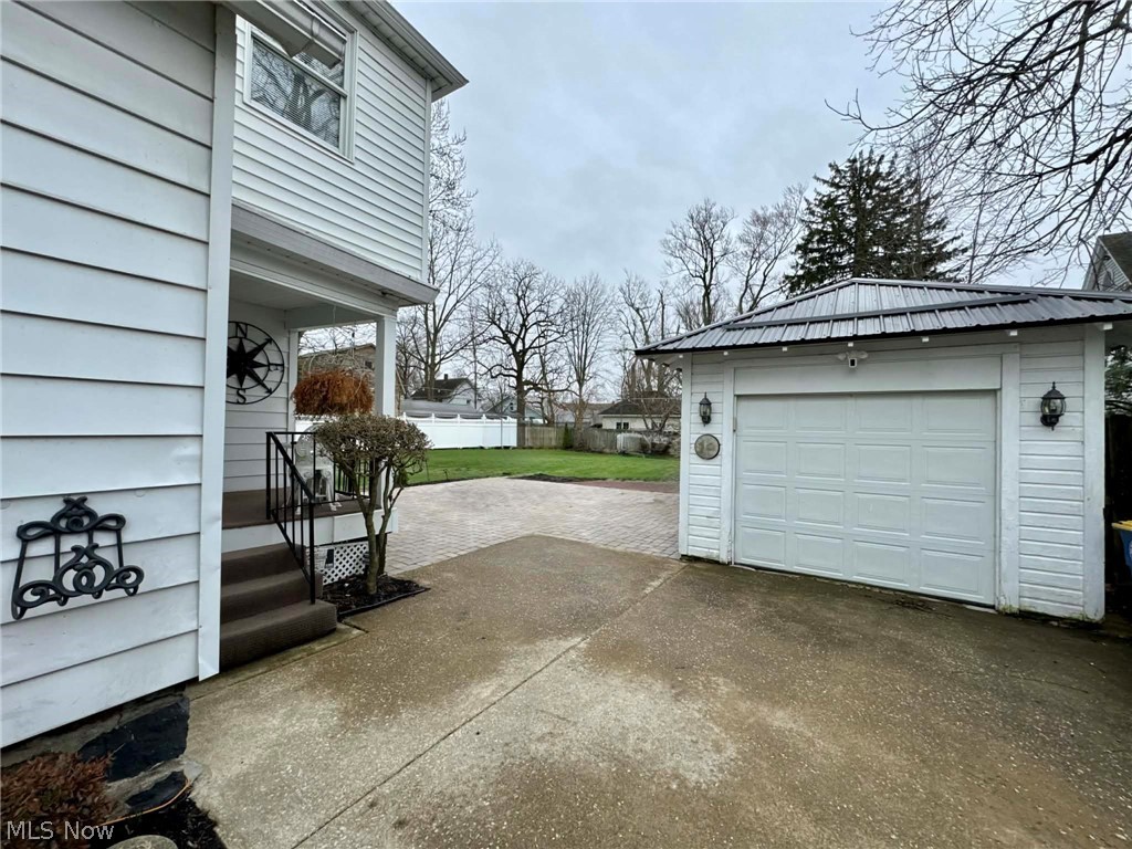 1926 Walnut Boulevard Ashtabula OH 44004