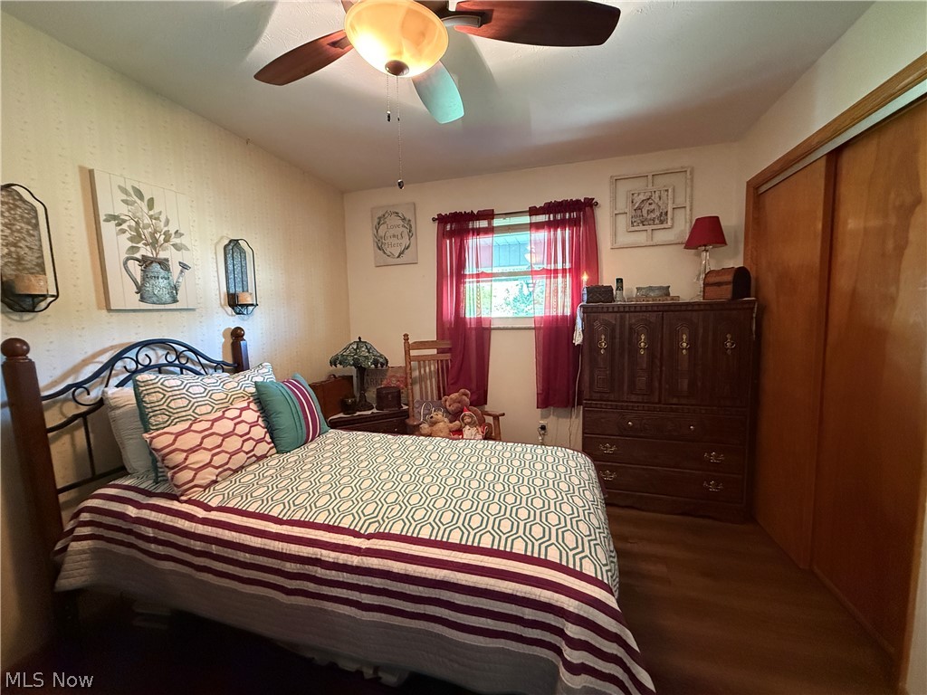 1451 Poplar Avenue Belpre OH 45714