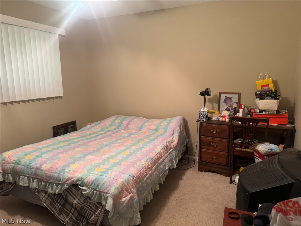 25853 Euclid Chagrin Parkway Richmond Heights OH 44143