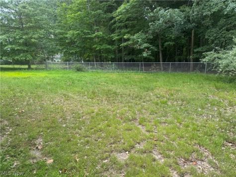25853 Euclid Chagrin Parkway Richmond Heights OH 44143