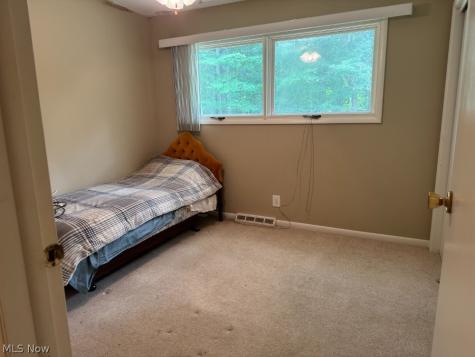 25853 Euclid Chagrin Parkway Richmond Heights OH 44143