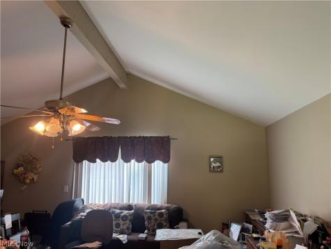 25853 Euclid Chagrin Parkway Richmond Heights OH 44143