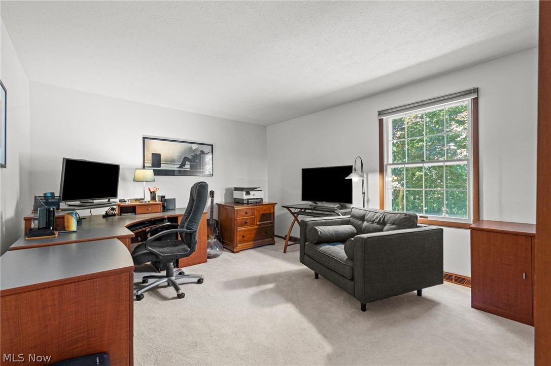 560 Marvis Drive Bay Village OH 44140
