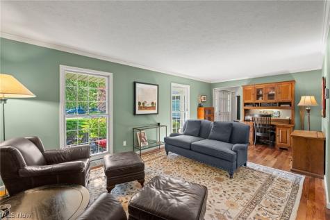 560 Marvis Drive Bay Village OH 44140