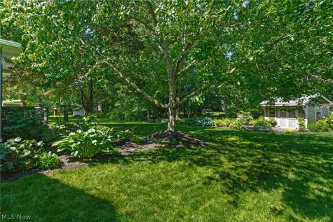 560 Marvis Drive Bay Village OH 44140