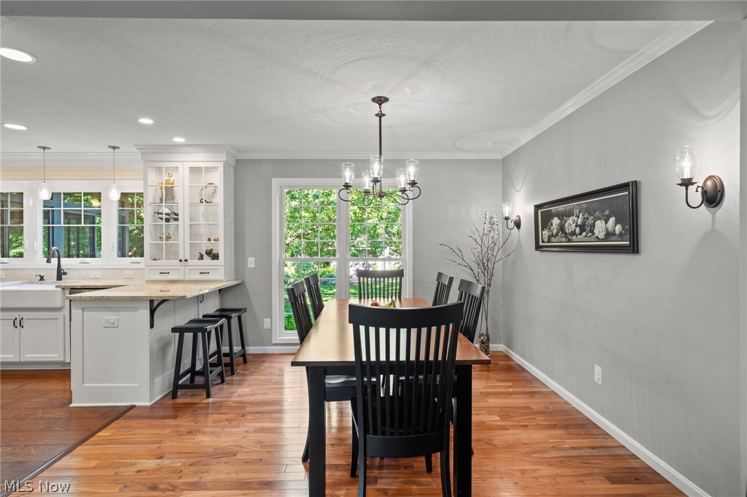 560 Marvis Drive Bay Village OH 44140