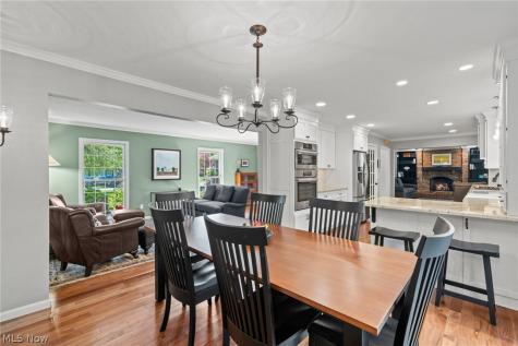 560 Marvis Drive Bay Village OH 44140