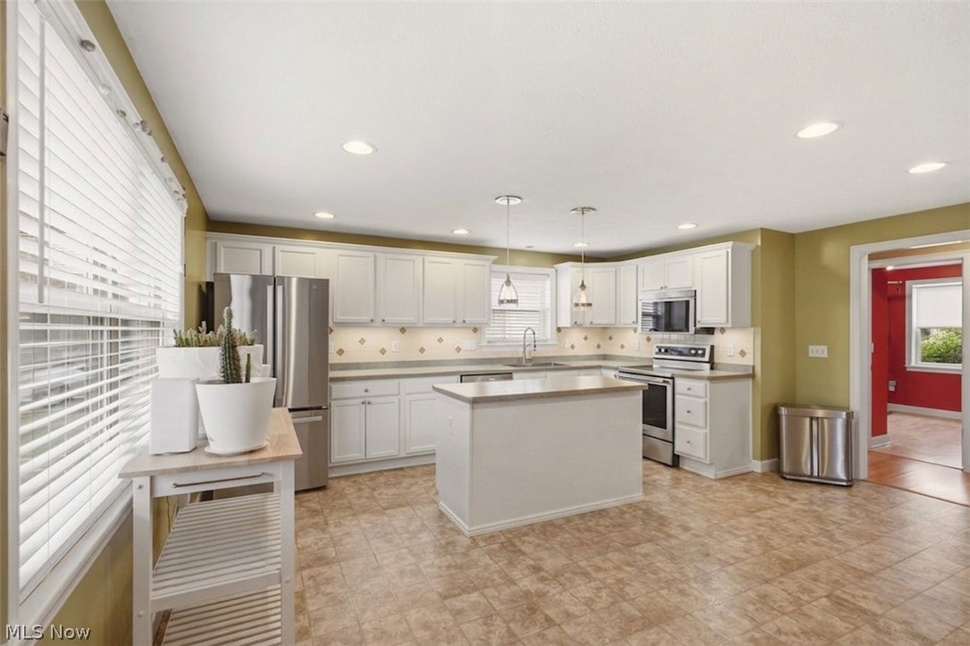 38235 Woodside Avenue Willoughby OH 44094