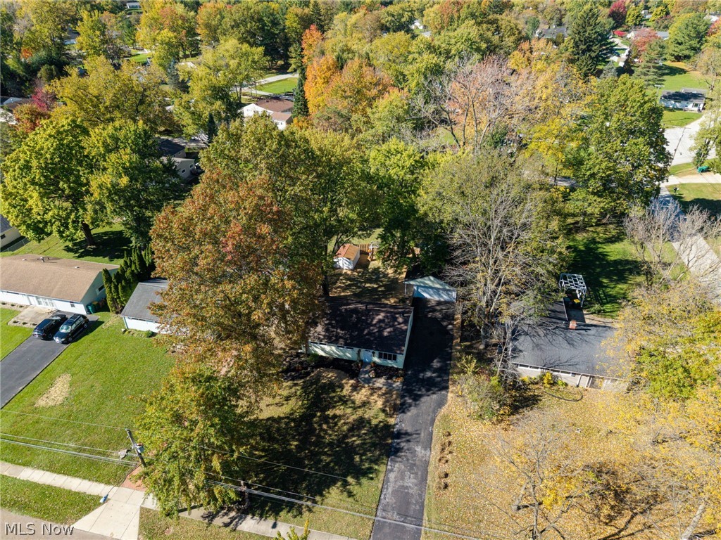 9898 Oakwood Drive Twinsburg OH 44087