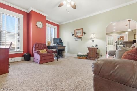 524 6th Street Marietta OH 45750