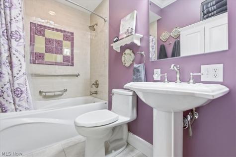 524 6th Street Marietta OH 45750
