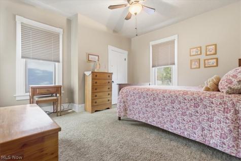 524 6th Street Marietta OH 45750