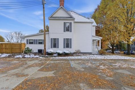 524 6th Street Marietta OH 45750