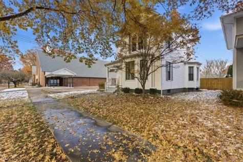524 6th Street Marietta OH 45750