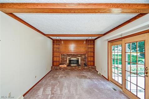 11937 Basswood Avenue NW Uniontown OH 44685