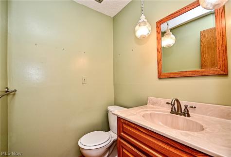11937 Basswood Avenue NW Uniontown OH 44685