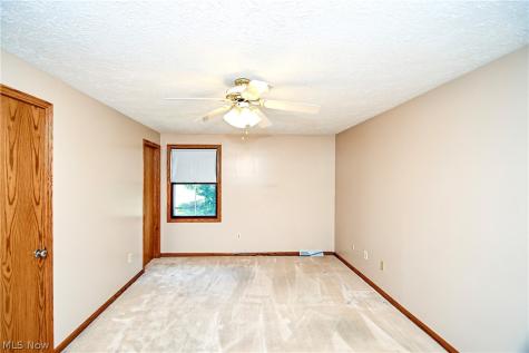 11937 Basswood Avenue NW Uniontown OH 44685