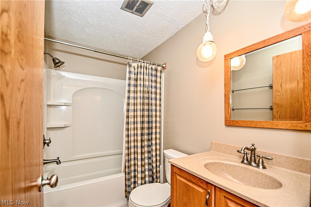11937 Basswood Avenue NW Uniontown OH 44685