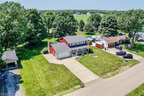 11937 Basswood Avenue NW Uniontown OH 44685
