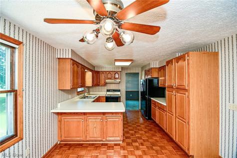 11937 Basswood Avenue NW Uniontown OH 44685
