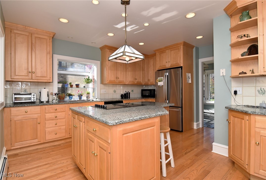 2887 Kingsley Road Shaker Heights OH 44122