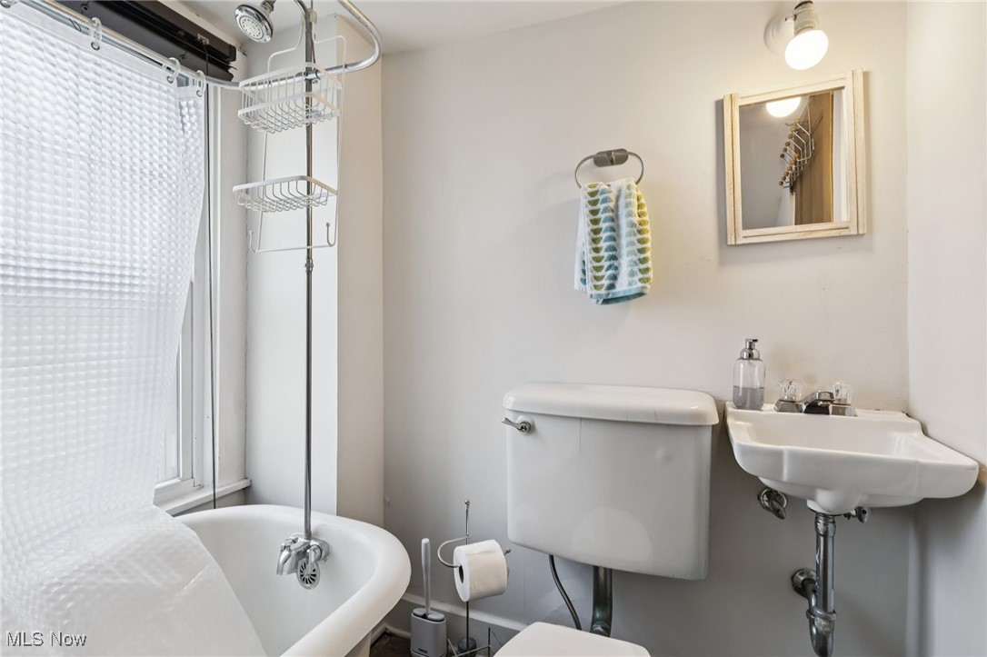 3054 E Overlook Road Cleveland Heights OH 44118