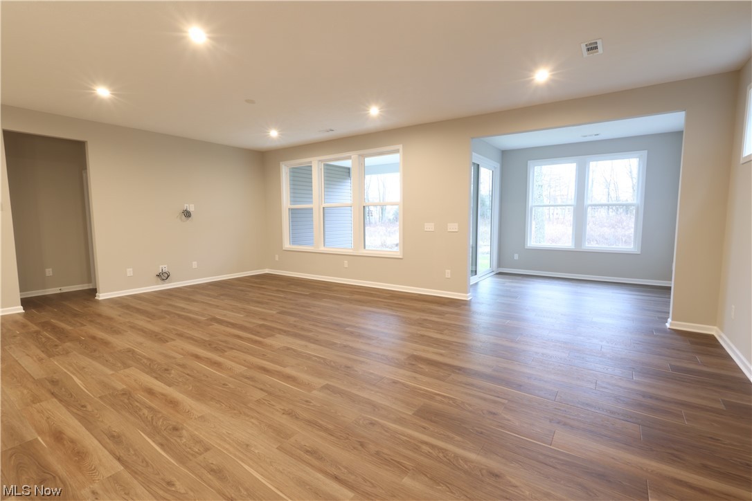 33283 Midship Drive Avon Lake OH 44012