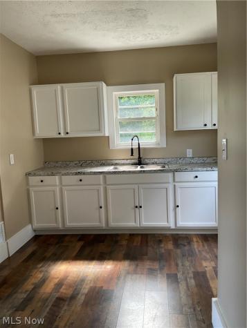 1101 Laurel Avenue Akron OH 44307