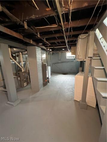 1101 Laurel Avenue Akron OH 44307