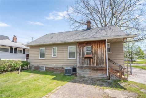 94 Avalon Drive Bedford OH 44146