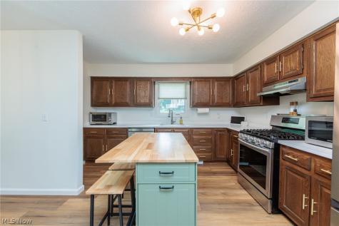 5841 Royal Drive Willoughby OH 44094