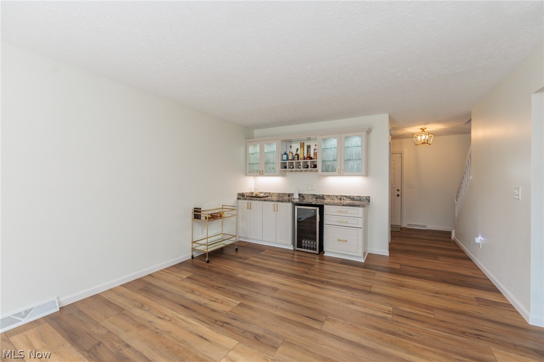5841 Royal Drive Willoughby OH 44094