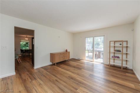 5841 Royal Drive Willoughby OH 44094