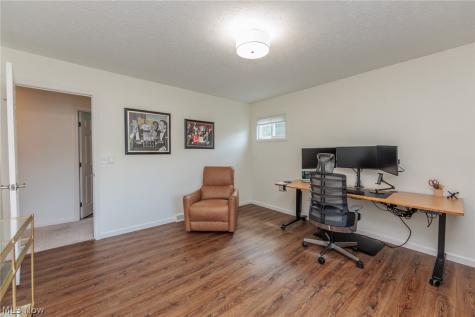 5841 Royal Drive Willoughby OH 44094