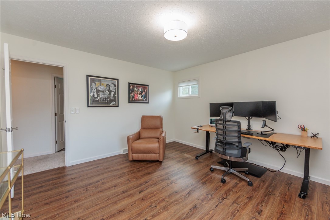 5841 Royal Drive Willoughby OH 44094