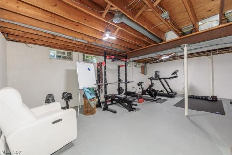 5841 Royal Drive Willoughby OH 44094